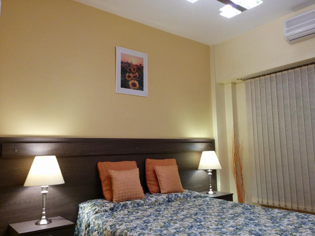 Apartamento Edificio Crucero Buenos Aires Bagian luar foto